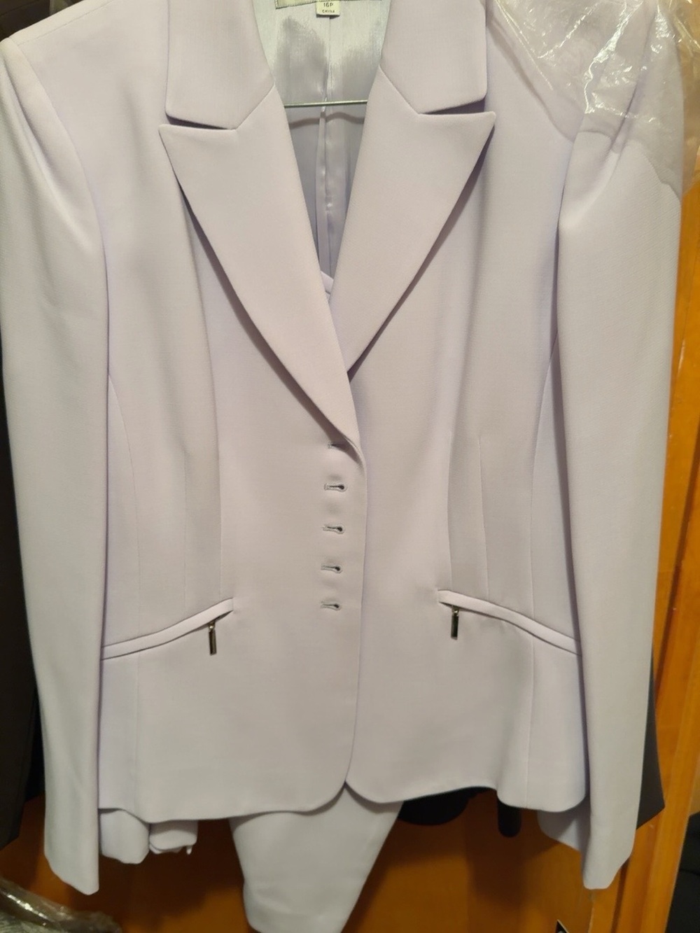 Womans beige Pink Notch-Lapel Blazer